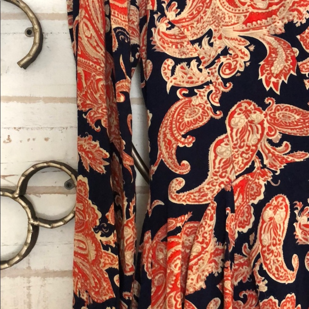Pattern Dress - Picture 2 of 6